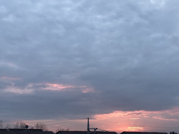 曇り空と夕焼け